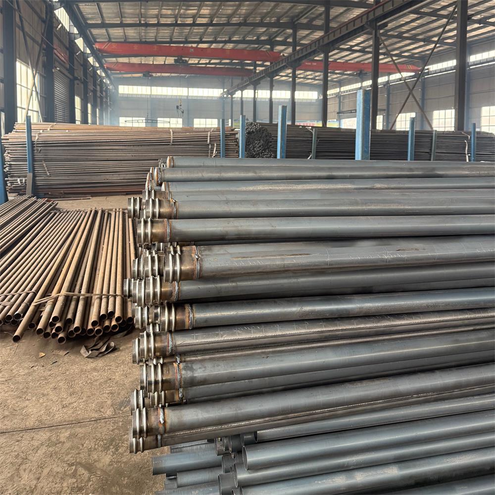 宝益德钢管渭南市销售处 厂区及加工车间